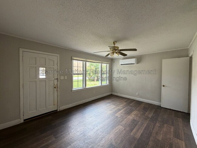 Photo - 3213 N Guillemard St