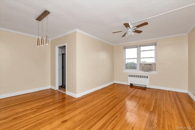 275 Maple Ave Unit D6