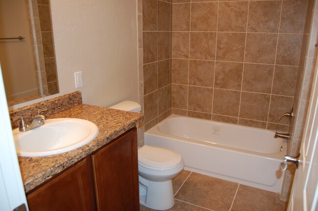 Photo - 412 Sunrise Ct Unit 412