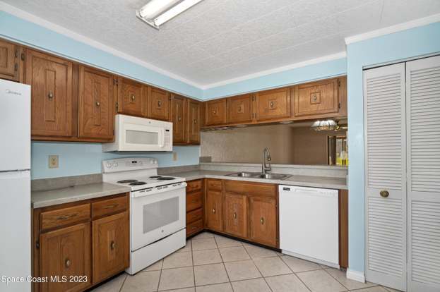 Photo - 2275 Golf Isle Dr