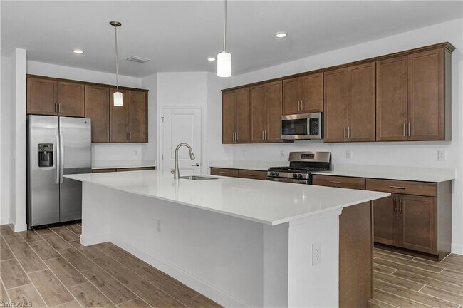 Photo - 18316 Ridgeline Dr