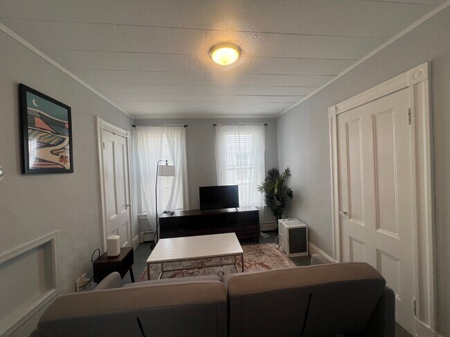 12 7th St Unit U1