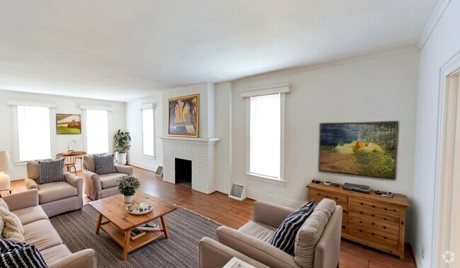 Building Photo - 521 W Edwards St Rental