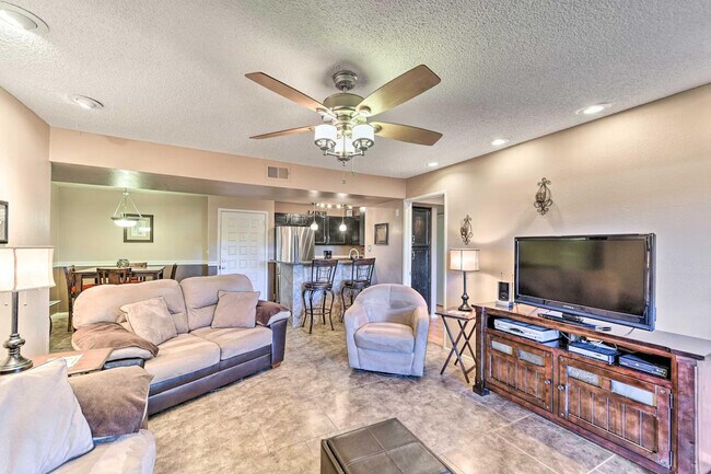 Photo - 602 N May Unidad ID1385977P