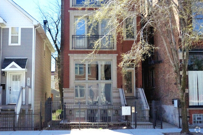 Building Photo - 1855 W Armitage Ave Unit 2 Rental