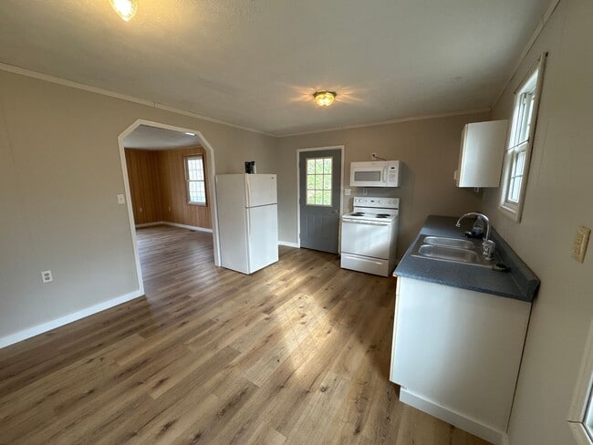 Photo - House in Grand Rivers