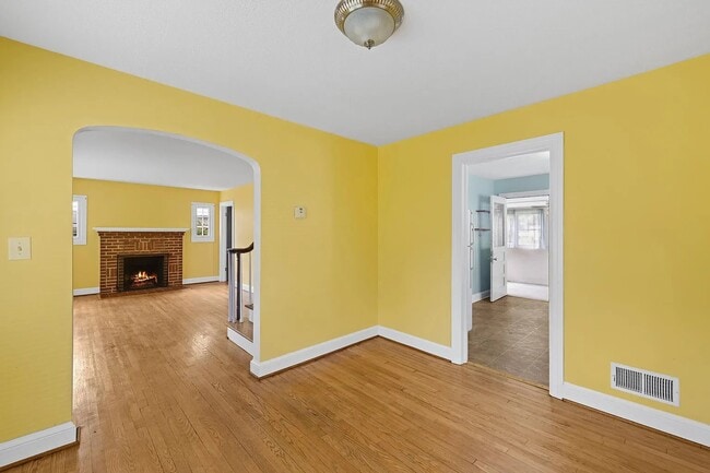 Photo - 1206 Spring Hill Rd