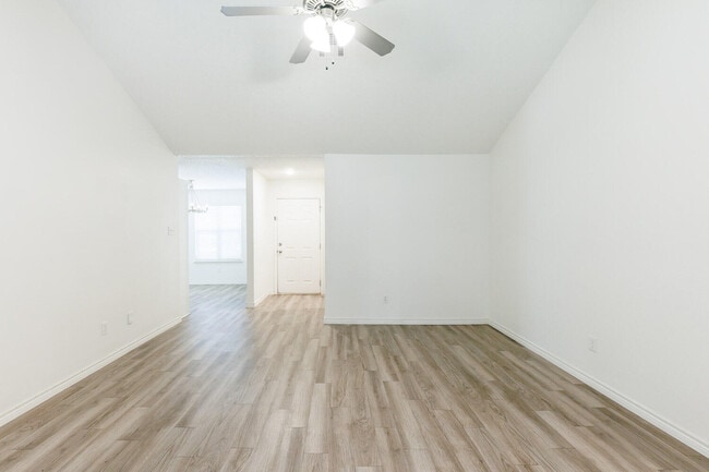 Photo - 403 Prentiss Ave