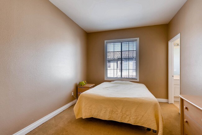 Photo - 3115 Via Puerta