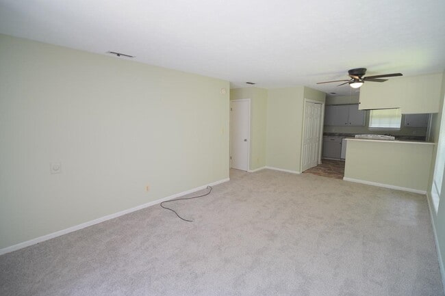 Photo - 2304 Hartsfield Ct Unit B
