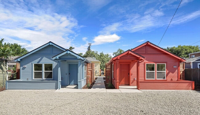 Photo - Beautifully Built 2/1 in North Oak Park Close to UC Davis + McGeorge Law School!
