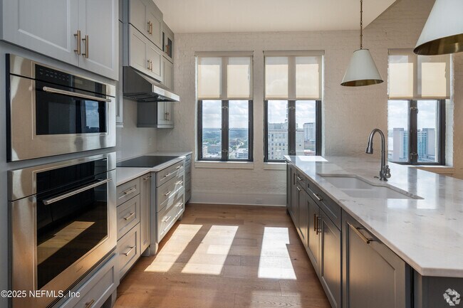 Building Photo - 112 Adams St Unit 1807 Rental