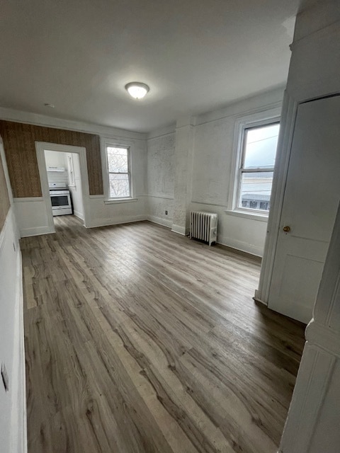 Building Photo - 370 Main St Unit 