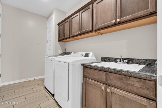 Photo - 12494 Stansbury Dr