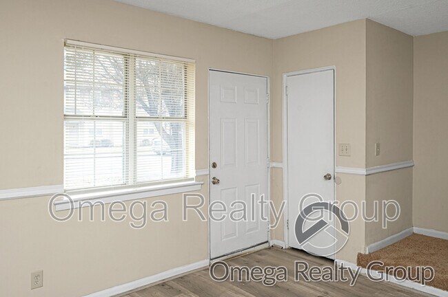 Photo - 600 S Broadway Ave Unit Apt A6