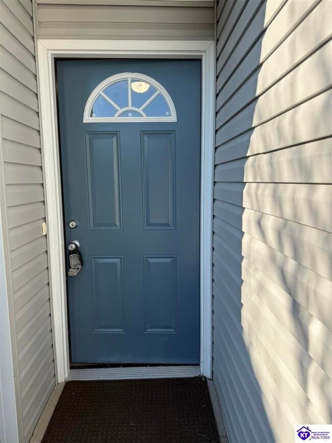 Photo - 624 Potomac Ct