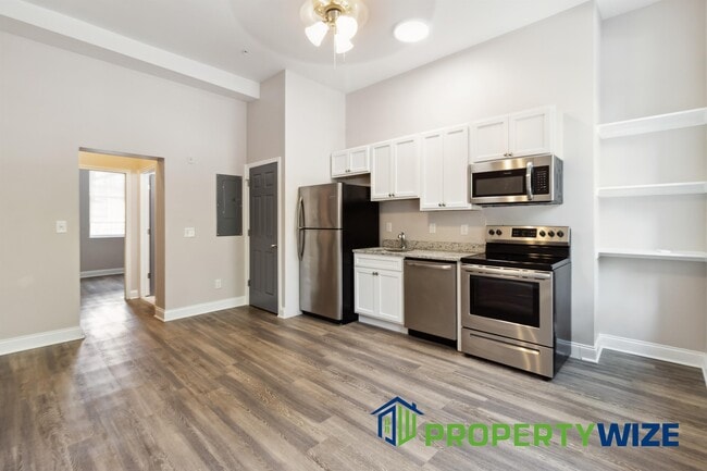833 Hollins St Unidad 1F