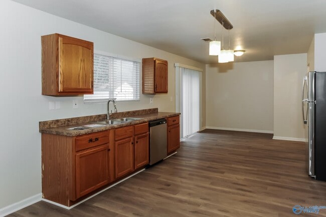 Photo - 176 Bayside Ln