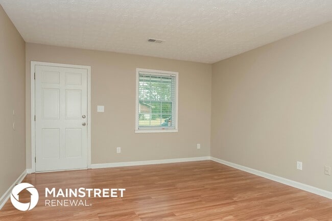 Photo - 5845 Bearing Way