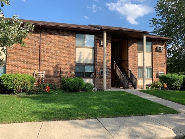 Photo - Country Place-Portland I