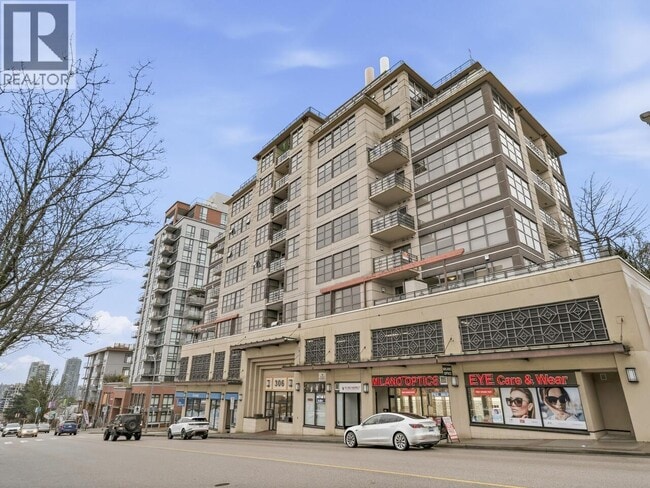 Photo - 605 306 SIXTH STREET Unit 605