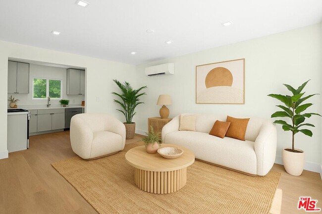 Photo - 420 S Sepulveda Blvd Unidad 7 Rental