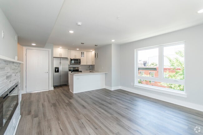 Building Photo - 2532 Amber St Unit A Rental