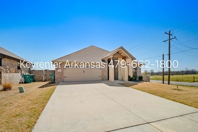 Photo - Gorgeous 4-Bedroom Home with Stainless Appliances & Pond View