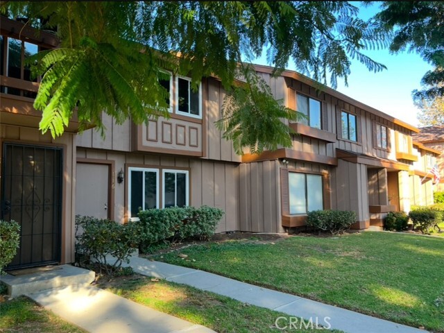 Photo - 20127 Leadwell St Townhome