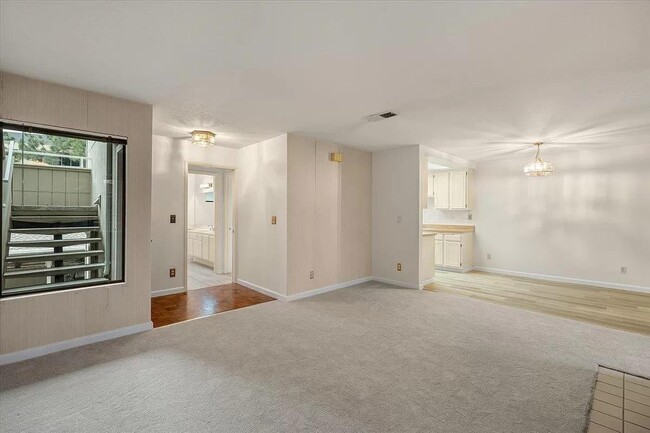 Photo - 1676 Braddock Ct