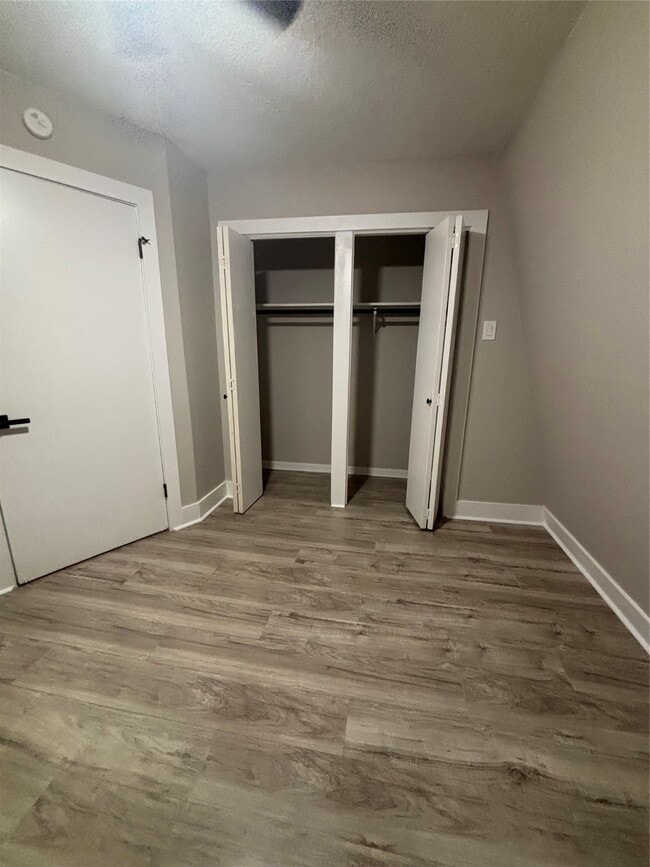 Photo - 216 S Pruett St