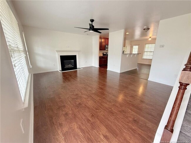 Photo - 52 Expedition Dr