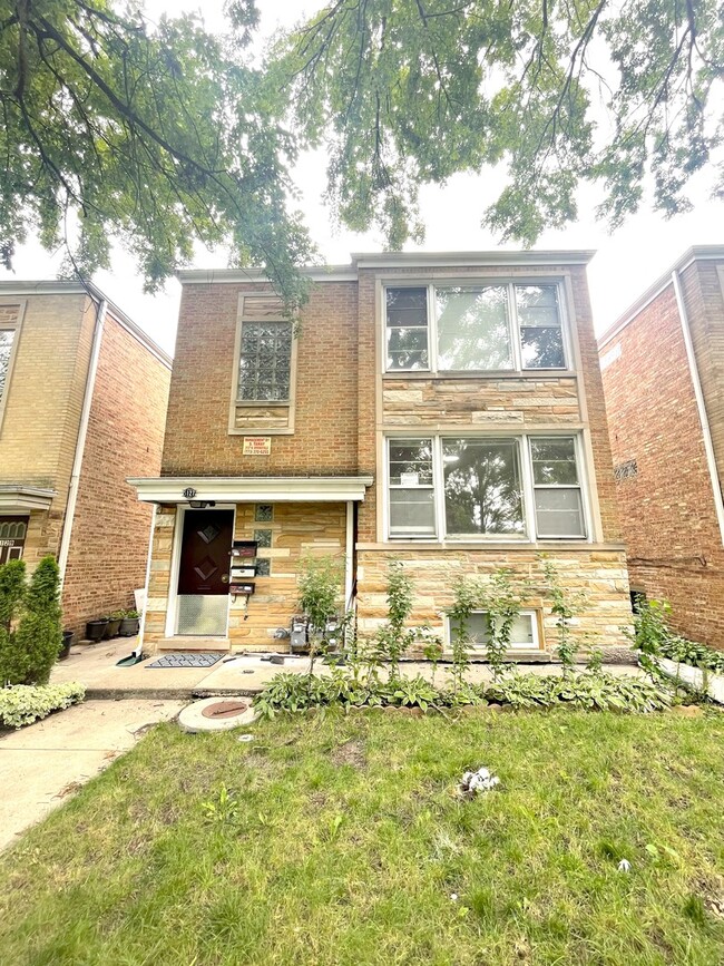 Building Photo - 5127 N Springfield Ave Unit 1 Rental