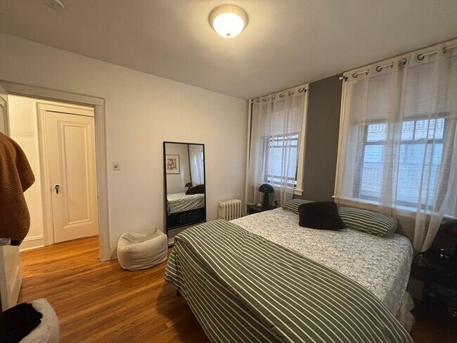 Photo - 249 Chestnut Hill Ave Unidad 24