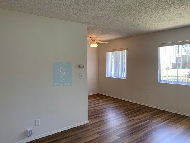 Photo - 25247 Bigelow Rd Unit 2