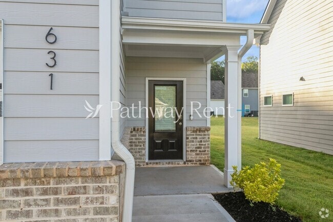 Building Photo - 631 Mackenzie Cv Rental