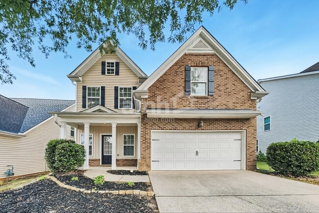 Building Photo - 131 Village Dr
