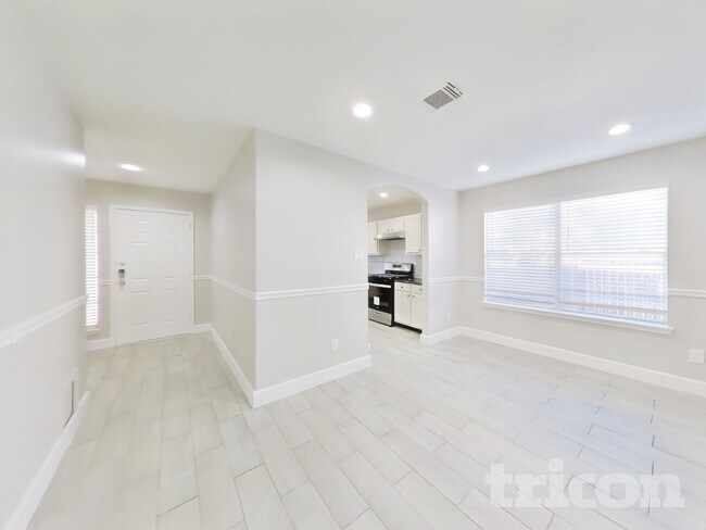 Photo - 19111 Deep S Ct