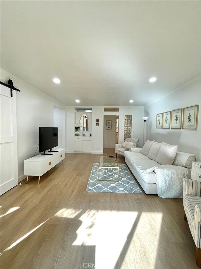 Building Photo - 10600 Eastborne Ave Unit 6-6 Rental