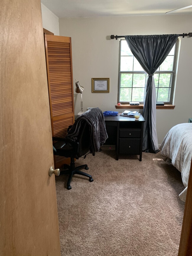 Photo - 354 Hayden Rd