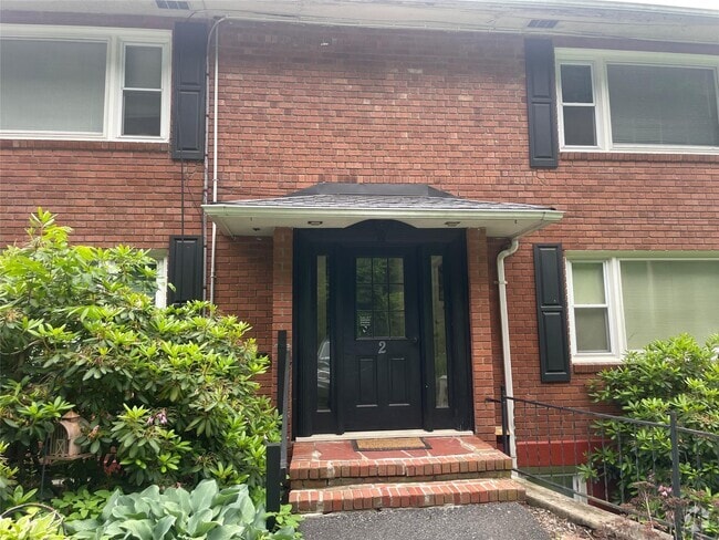 Building Photo - 2 Old Ridge Rd Unit Apt. 4