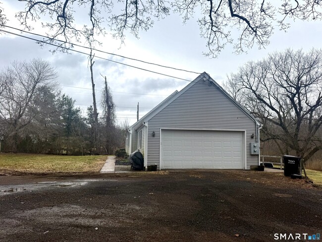 Photo - 1257 Durham Rd