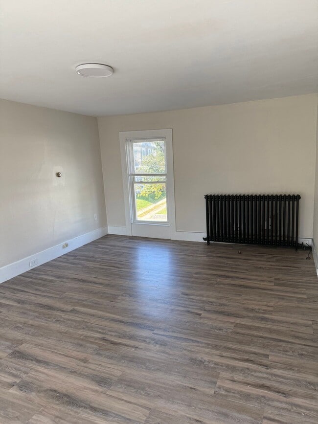 74 S State St Unit 3