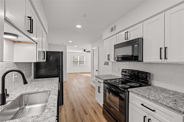Photo - 125 13th St SE Unit 201