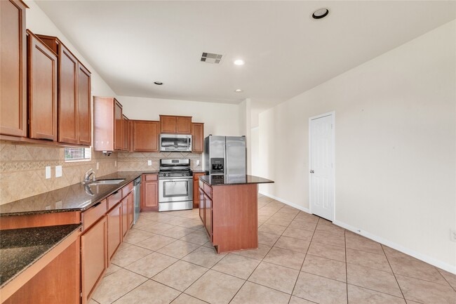 Photo - 15419 Benson Landing Dr