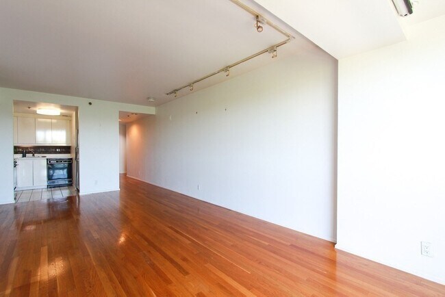 Photo - 170 Tremont St Unit 701