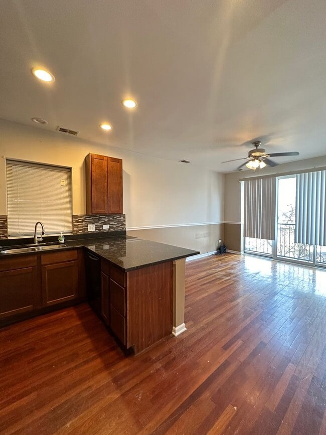 Photo - 7654 S Colfax Ave Unit 3