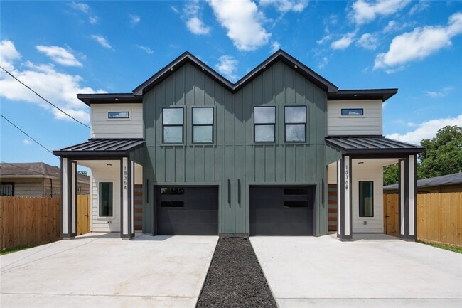 Building Photo - 1836 Ferguson Way