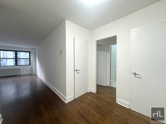 Photo - East 89 Street Unidad 4K