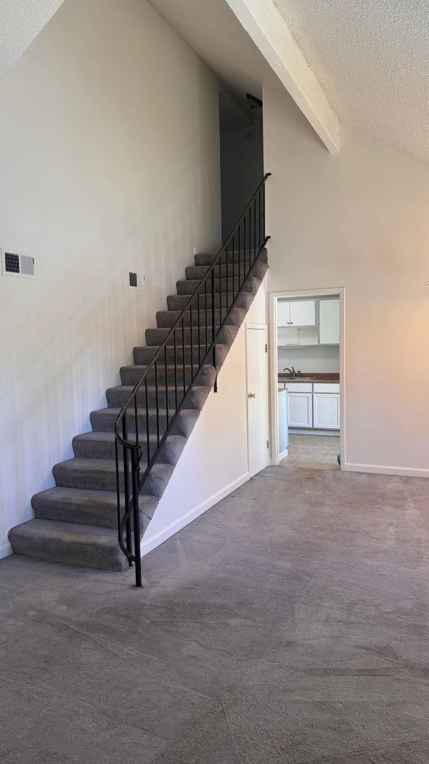 Photo - Yorkshire Manor 2 Bedroom Available Now!